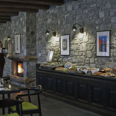 Art Mainalon Hotel Vitina