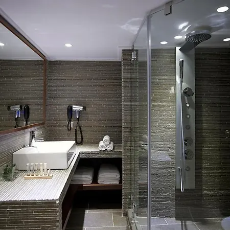 Art Mainalon Hotel 4*