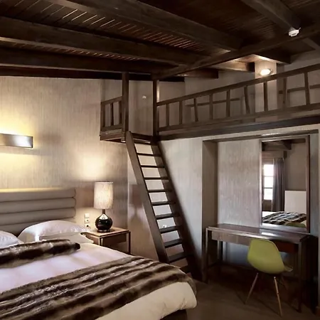 Hotel Art Mainalon 4*
