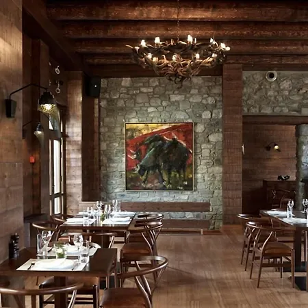 Hotel Art Mainalon