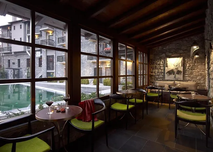 Art Mainalon Vitína